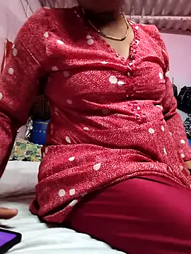 Snapshot of Kuwari_dulhan1 chatting on 03-30-26, 02:51 Kuwari dulhan1 online show from 03-30-26, 02:51