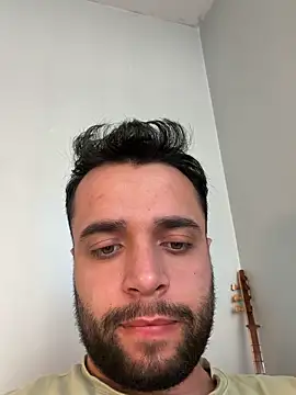 Arin21201 online show from 04-10-26, 03:06