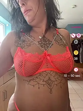 Snapshot of IvyBelleMilf chatting on 06-09-26, 08:59 IvyBelleMilf online show from 06-09-26, 08:59