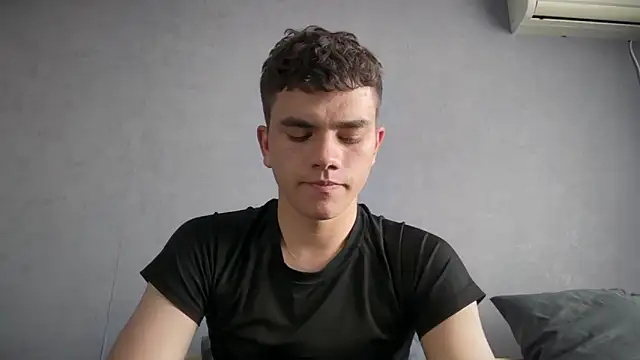 MaxWoolf online show from 06-06-26, 12:10