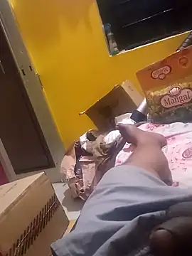 Snapshot of VIKASHW chatting on 04-07-26, 11:37 VIKASHW online show from 04-07-26, 11:37