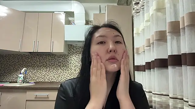 Ameliya kim online show from 04-17-26, 09:07