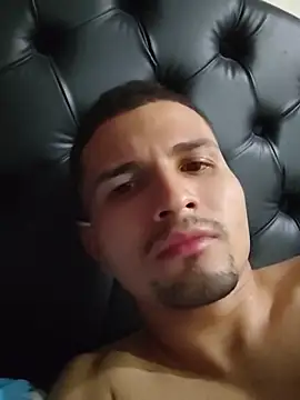 Snapshot of camiloangel119 chatting on 03-28-26, 06:51 camiloangel119 online show from 03-28-26, 06:51