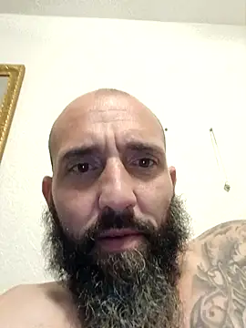 Snapshot of tainted95 chatting on 03-31-26, 08:37 tainted95 online show from 03-31-26, 08:37