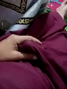 Snapshot of IsmailTrouble chatting on 04-04-26, 12:42 IsmailTrouble online show from 04-04-26, 12:42