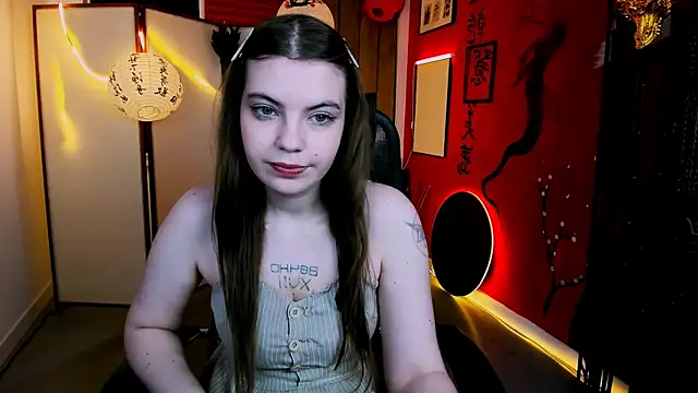 Snapshot of KisaPikmi chatting on 03-30-26, 09:10 KisaPikmi online show from 03-30-26, 09:10