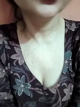 Snapshot of ZOYA_KHAN-123 chatting on 03-30-26, 05:30 ZOYA KHAN-123 online show from 03-30-26, 05:30