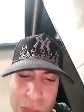 Snapshot of nico_herrera__ chatting on 04-03-26, 07:23 nico herrera online show from 04-03-26, 07:23