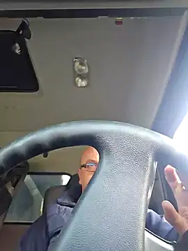 Snapshot of Cristo1982 chatting on 04-02-26, 04:43 Cristo1982 online show from 04-02-26, 04:43