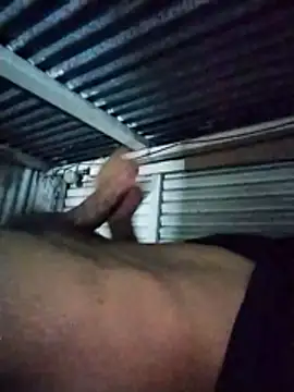 Snapshot of RealBigDickBoy chatting on 04-12-26, 04:45 RealBigDickBoy online show from 04-12-26, 04:45