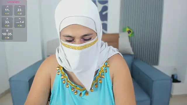 Thalia hala online show from 06-29-26, 05:46