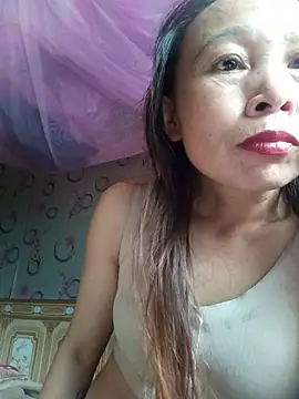 Snapshot of Vily-lonely chatting on 05-19-26, 01:11 Vily-lonely online show from 05-19-26, 01:11