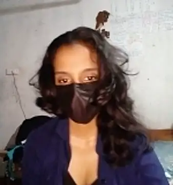 Snapshot of manu_babe chatting on 03-31-26, 04:51 manu babe online show from 03-31-26, 04:51