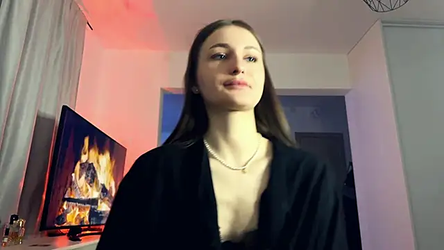 Snapshot of HallieHollo chatting on 04-05-26, 08:06 HallieHollo online show from 04-05-26, 08:06