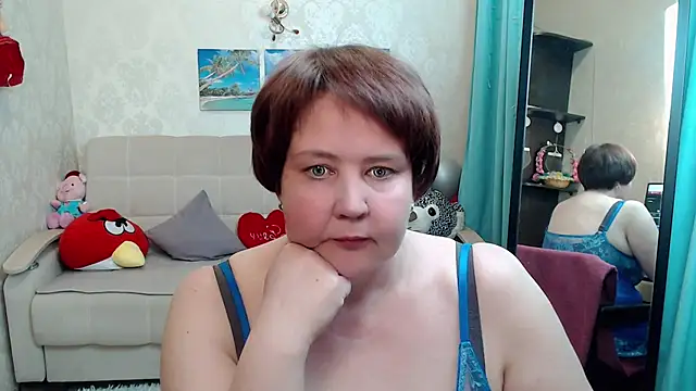 QUEEN02030 online show from 04-20-26, 03:15