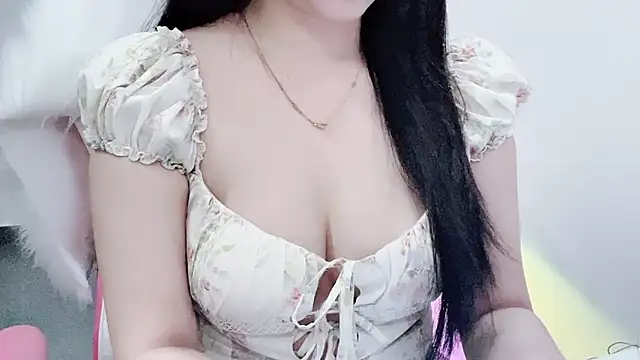 Annie nii online show from 06-10-26, 02:34