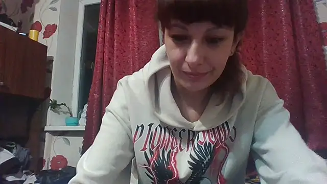 lisa wey online show from 04-27-26, 07:23
