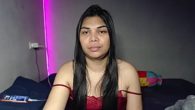 yourhotasiantrann online show from 04-01-26, 07:00