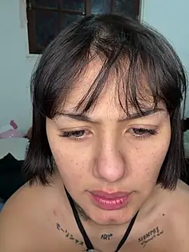 Abrildqquino online show from 06-12-26, 03:49