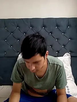 Snapshot of Ian-yin08 chatting on 04-01-26, 08:06 Ian-yin08 online show from 04-01-26, 08:06