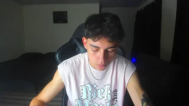 Luke Chill online show from 04-14-26, 02:28