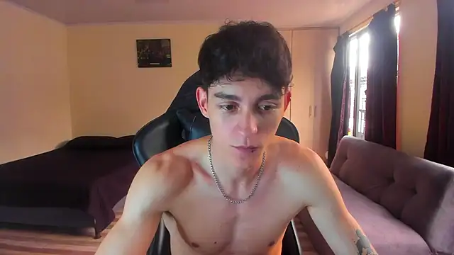 Luke Chill online show from 04-23-26, 05:15