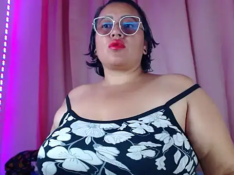 vibeSex1 online show from 04-26-26, 07:11