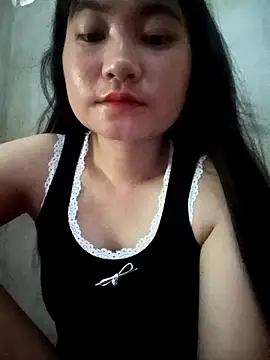 Snapshot of Linh_Hoang chatting on 05-26-26, 08:43 Linh Hoang online show from 05-26-26, 08:43