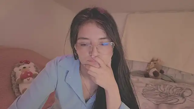 Snapshot of AMELIEEEX chatting on 04-02-26, 04:54 AMELIEEEX online show from 04-02-26, 04:54