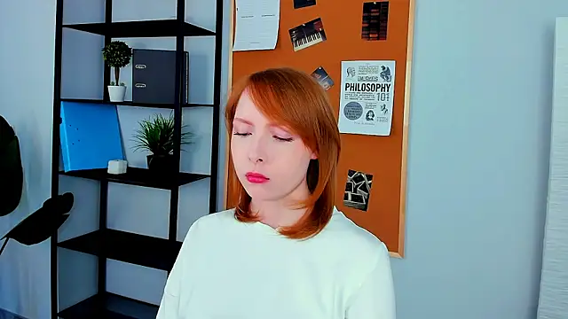 CherryCrushLove online show from 04-15-26, 05:58