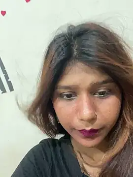 Snapshot of Cutiepie- chatting on 05-12-26, 07:38 Cutiepie- online show from 05-12-26, 07:38