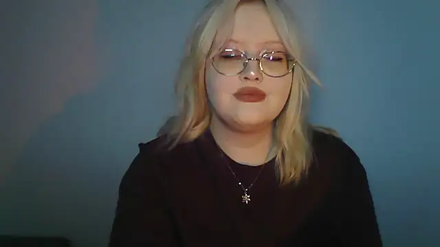 Snapshot of Elayne_Sweet chatting on 06-19-26, 06:07 Elayne Sweet online show from 06-19-26, 06:07