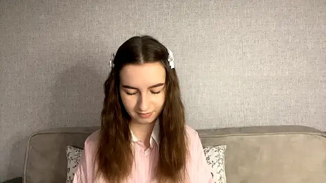 Snapshot of WinterChriscoe chatting on 04-02-26, 06:11 WinterChriscoe online show from 04-02-26, 06:11