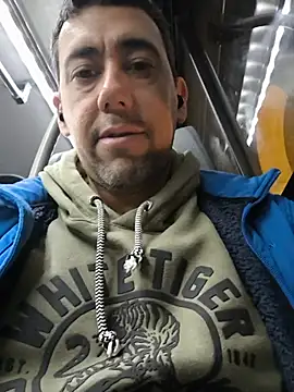 Snapshot of Charlond681 chatting on 05-24-26, 12:26 Charlond681 online show from 05-24-26, 12:26