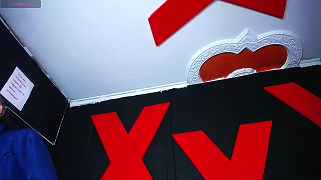 AlanFox1 online show from 04-12-26, 01:38