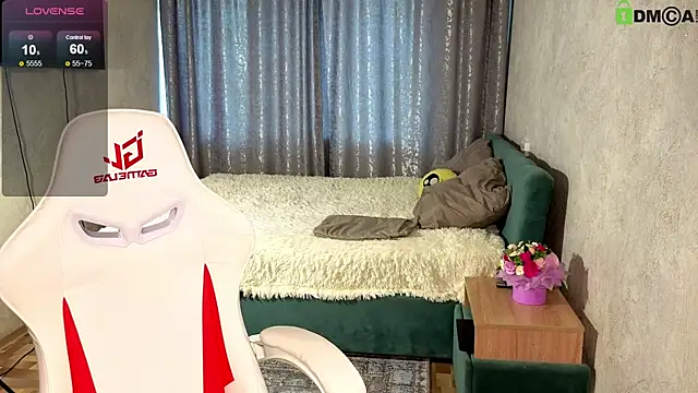 Tanita Moon 007 online show from 06-16-26, 12:57