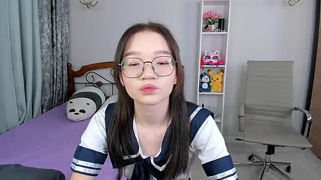 syuri sun online show from 06-25-26, 04:33