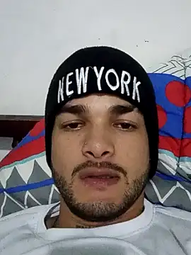 Snapshot of Nicolas_Moncadas chatting on 04-04-26, 07:22 Nicolas Moncadas online show from 04-04-26, 07:22