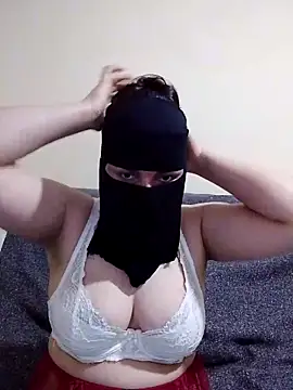 Queen Lola online show from 04-04-26, 08:17