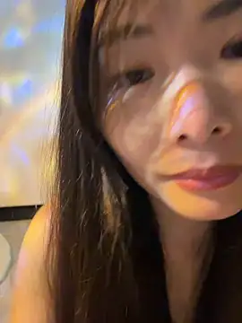 Snapshot of Xiaoyunduo1 chatting on 04-19-26, 06:10 Xiaoyunduo1 online show from 04-19-26, 06:10