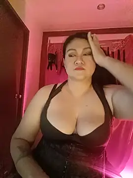 Snapshot of dominalisa chatting on 06-23-26, 07:06 dominalisa online show from 06-23-26, 07:06