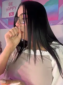 Snapshot of L0LA_XO chatting on 04-01-26, 12:17 L0LA XO online show from 04-01-26, 12:17