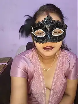 Snapshot of Legend_choice chatting on 06-18-26, 10:47 Legend choice online show from 06-18-26, 10:47