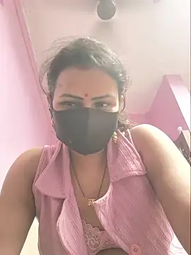 Snapshot of Legend_choice chatting on 07-17-26, 11:28 Legend choice online show from 07-17-26, 11:28