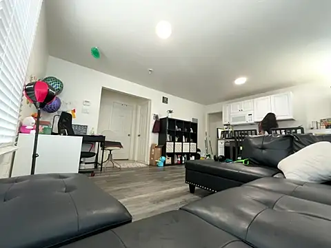 Snapshot of LinaGS chatting on 04-01-26, 05:32 LinaGS online show from 04-01-26, 05:32