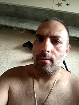 Snapshot of pumuki01 chatting on 07-21-26, 05:26 pumuki01 online show from 07-21-26, 05:26