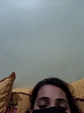 Snapshot of Annu_02 chatting on 04-01-26, 06:38 Annu 02 online show from 04-01-26, 06:38