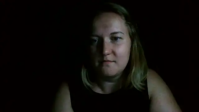 Snapshot of TinaKittyX chatting on 06-25-26, 09:30 TinaKittyX online show from 06-25-26, 09:30