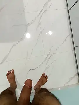 Snapshot of yourdreamman007_ chatting on 04-04-26, 04:15 yourdreamman007 online show from 04-04-26, 04:15