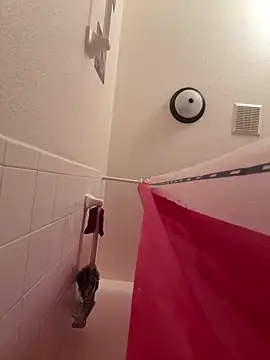 Snapshot of FrazierDonte96 chatting on 04-01-26, 08:06 FrazierDonte96 online show from 04-01-26, 08:06